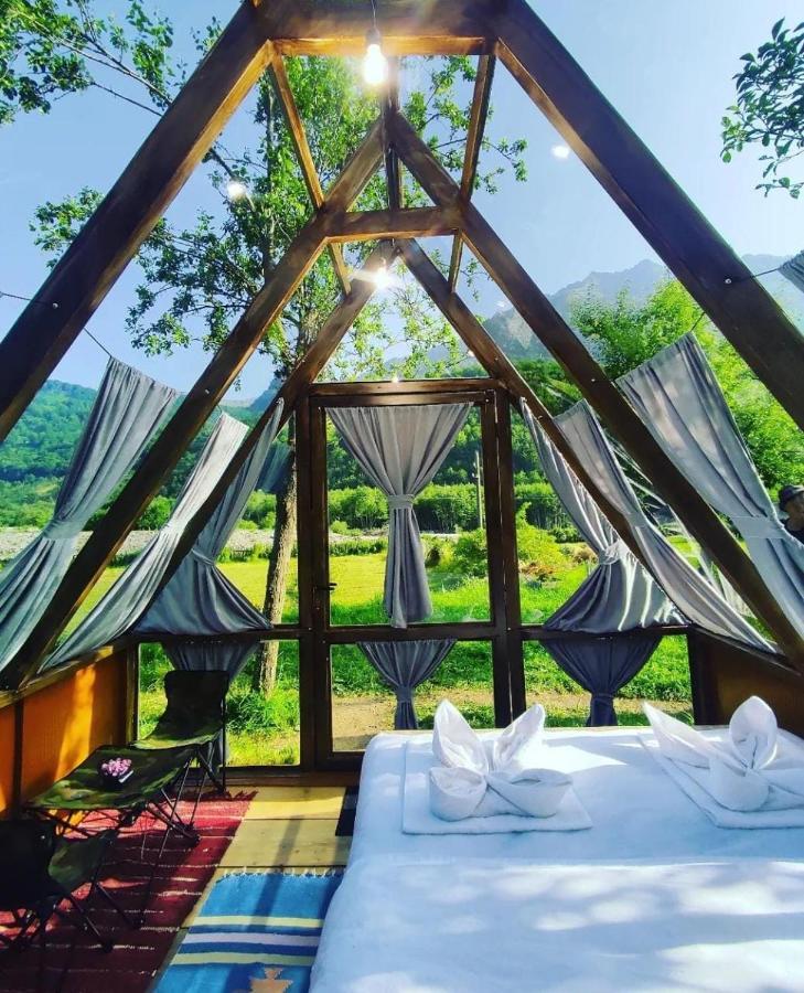 Under Stars House *